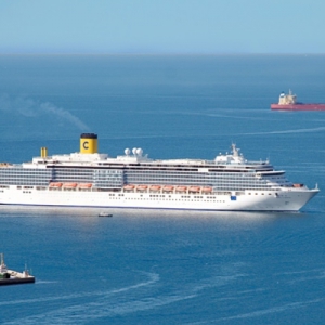Costa Luminosa