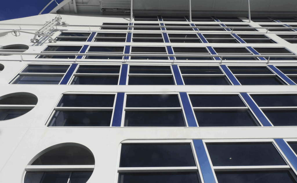 Light weight fire resistant panel