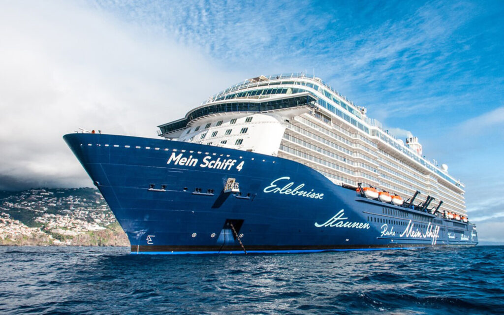 Mein Schiff 4